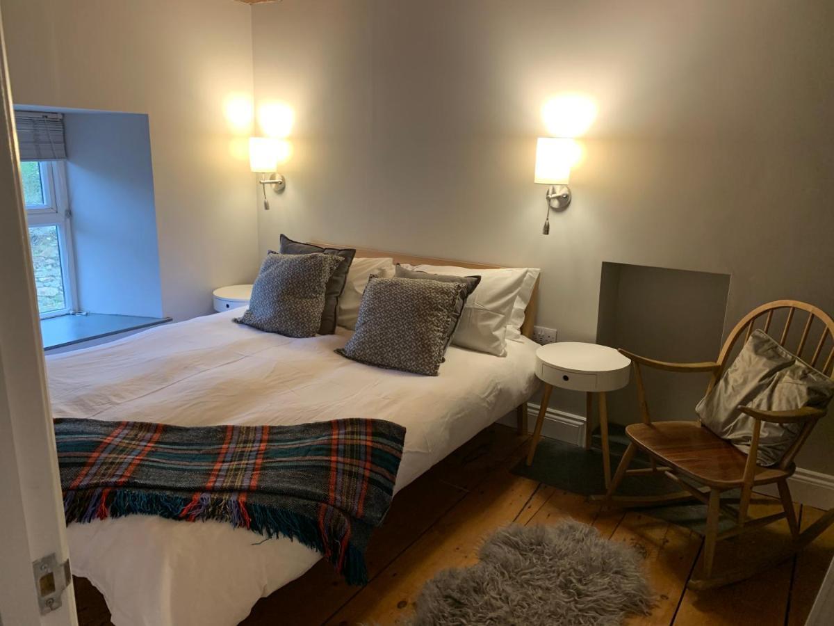 Min-Y-Fford Sleeps 6 Plus Pet Newport  Exteriér fotografie